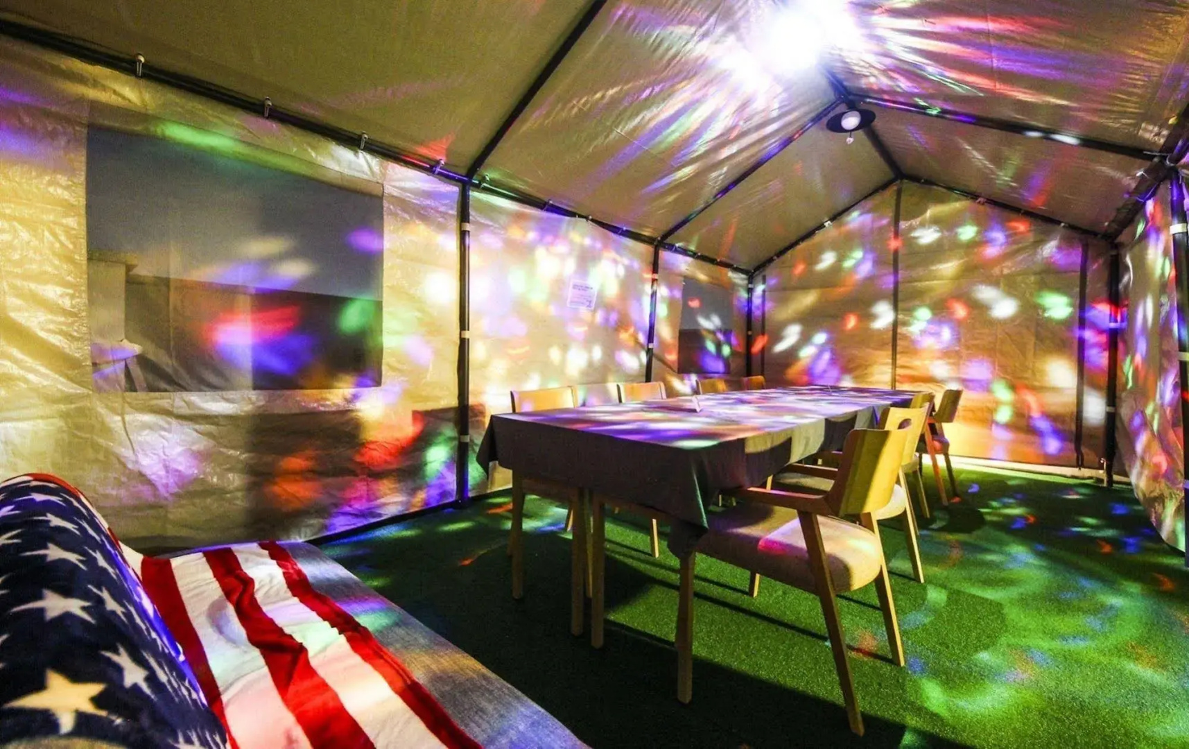 Photo - H Avenue Hotel
