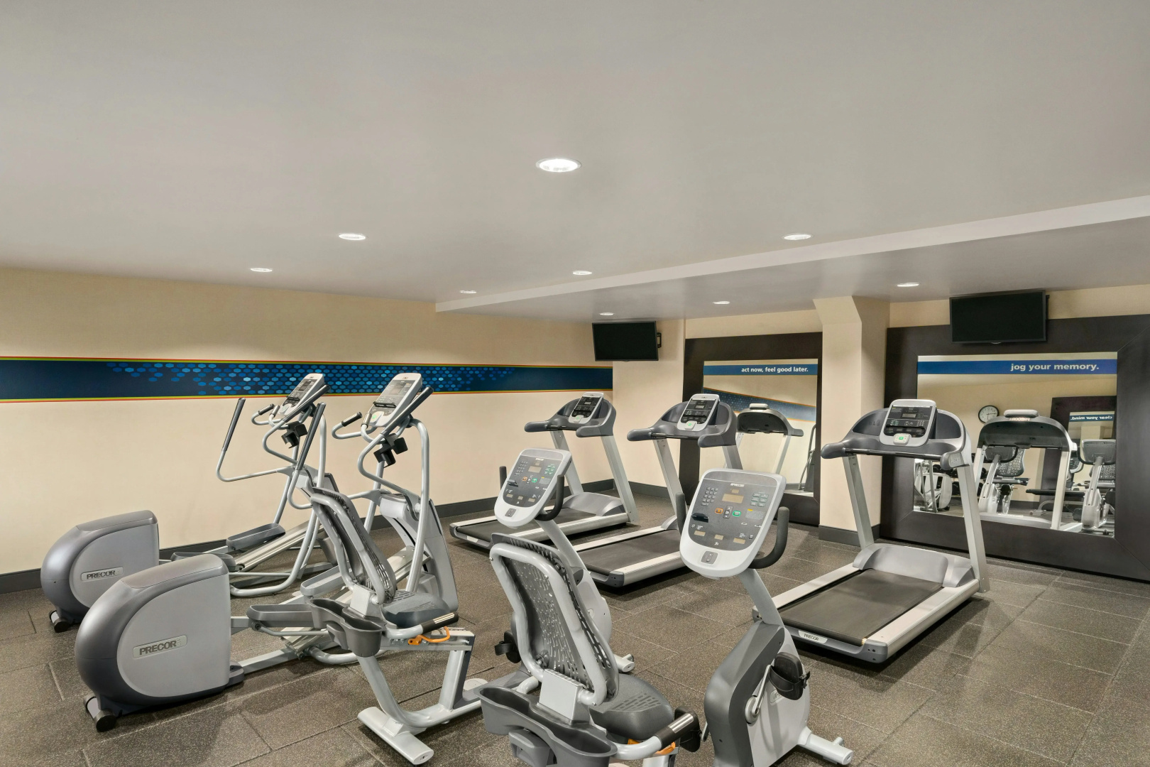 Photo - Hampton Inn Portland-Airport