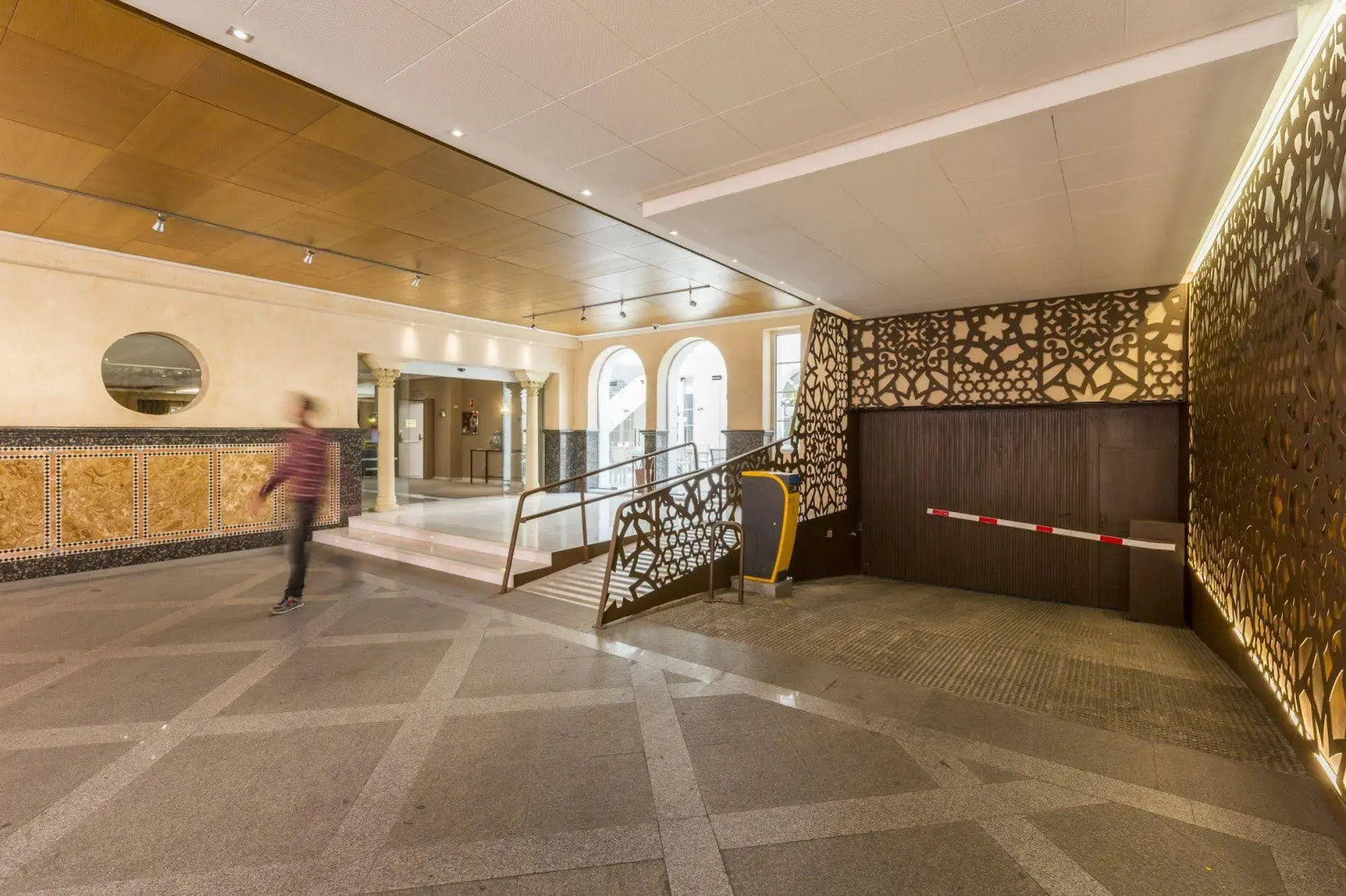 Foto - Hotel Macià Alfaros