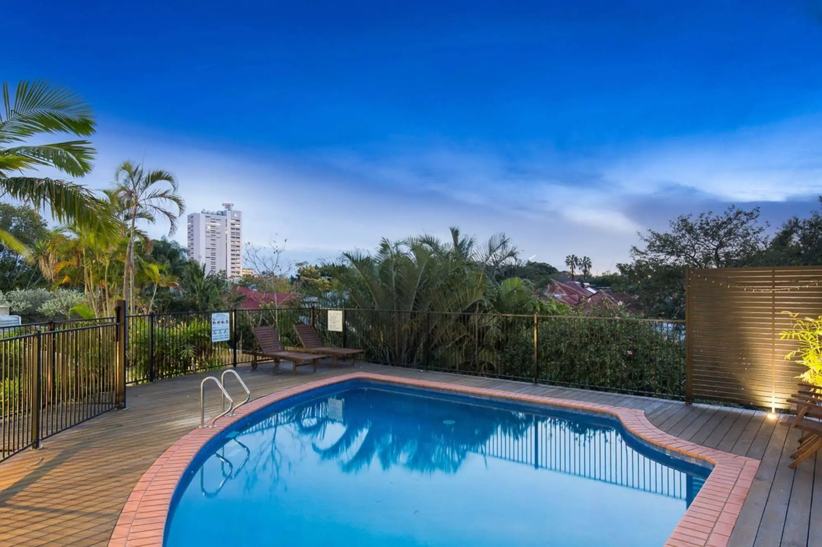 Photo - The Wellington Apartment Hotel
