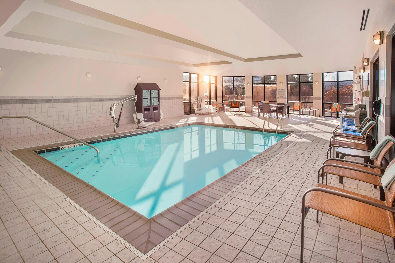 Photo - Courtyard by Marriott Chicago Schaumburg/Woodfield Mall