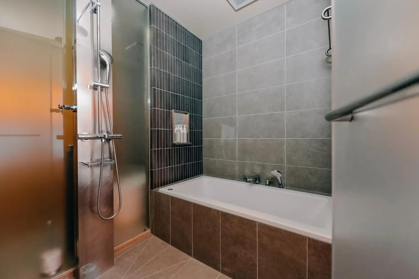 Foto - With The Style Fukuoka