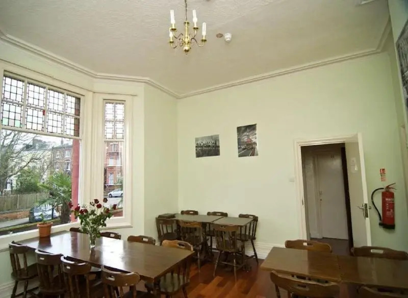 Foto - Charlie Hotel