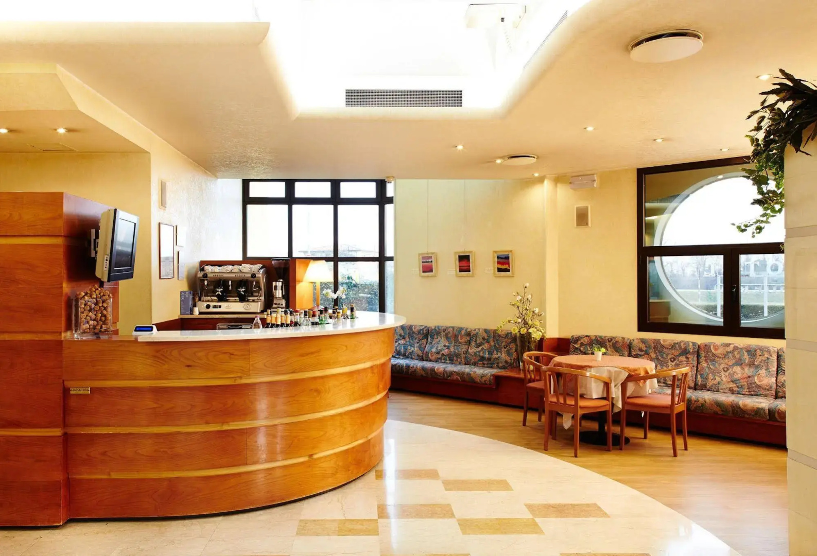 Photo - Primhotel