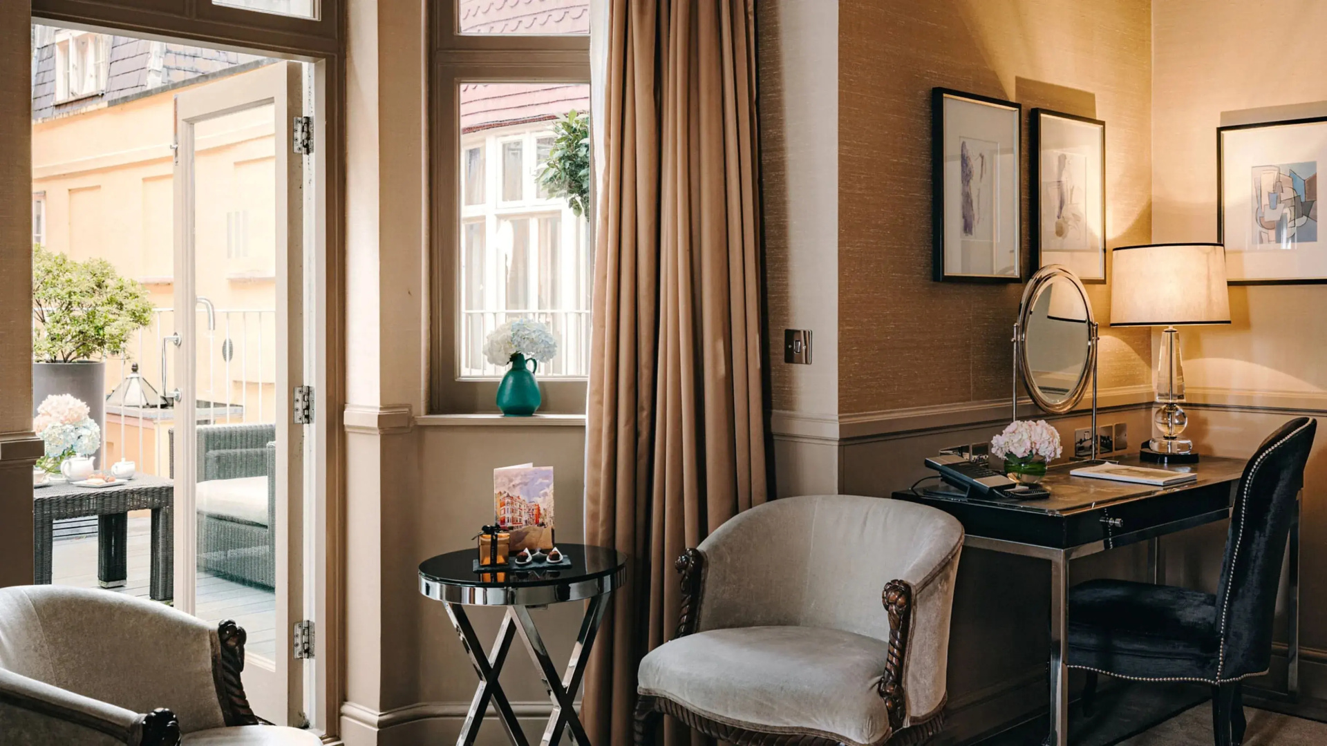 Photo - Althoff St. James's Hotel & Club London