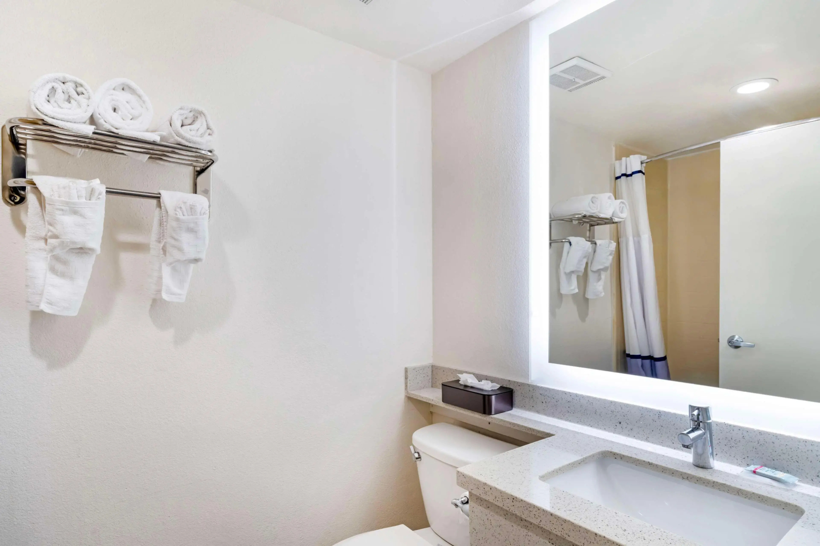 Photo - Best Western Posada Royale Hotel & Suites