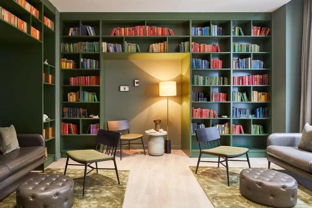 Photo - ARK Canary Wharf