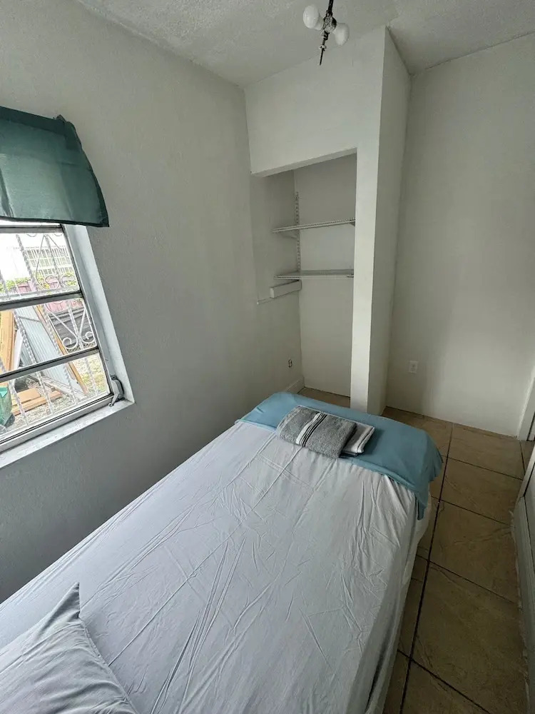 Photo - Safari Wynwood