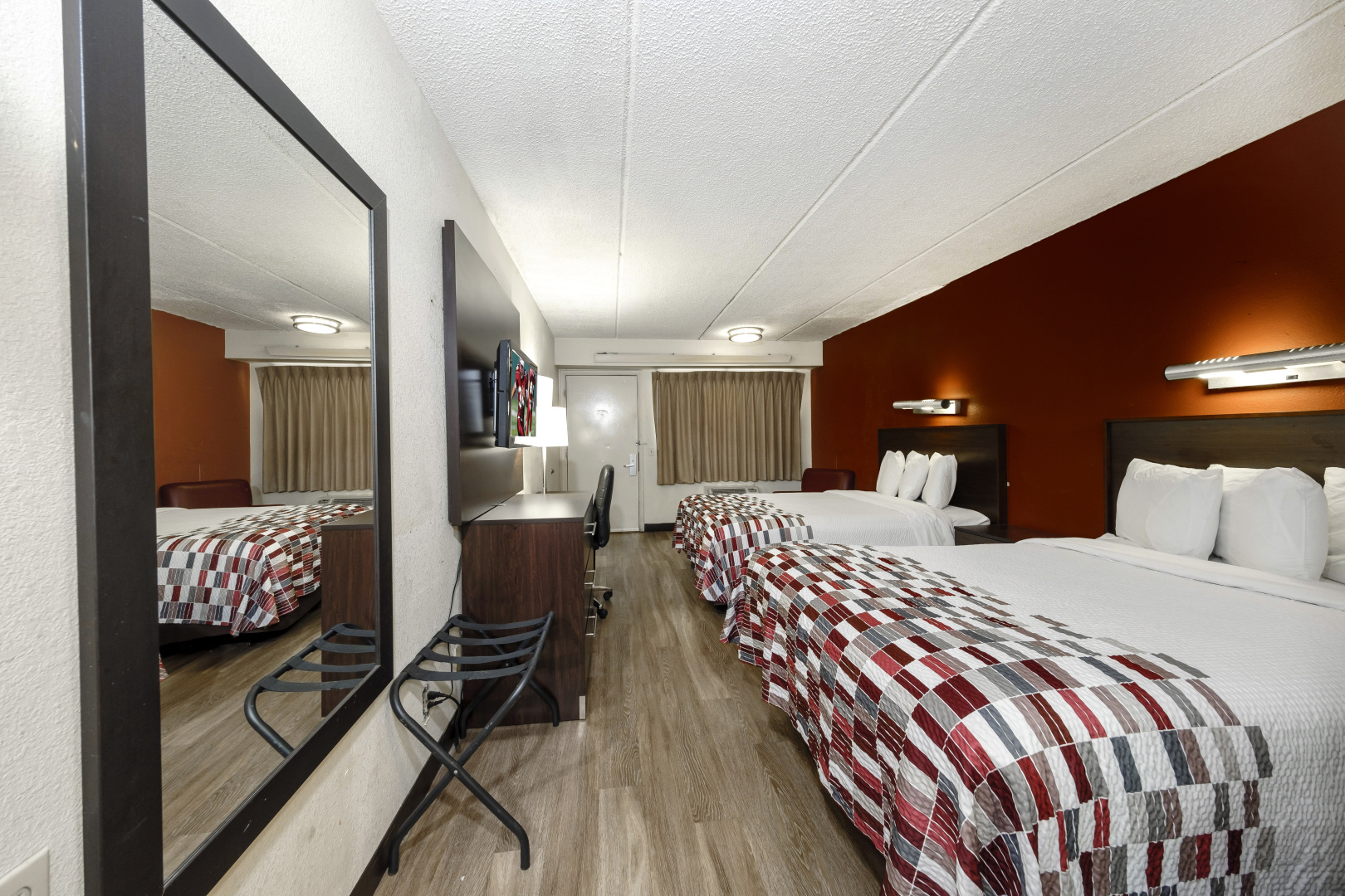 Photo - Red Roof Inn Tampa - Brandon