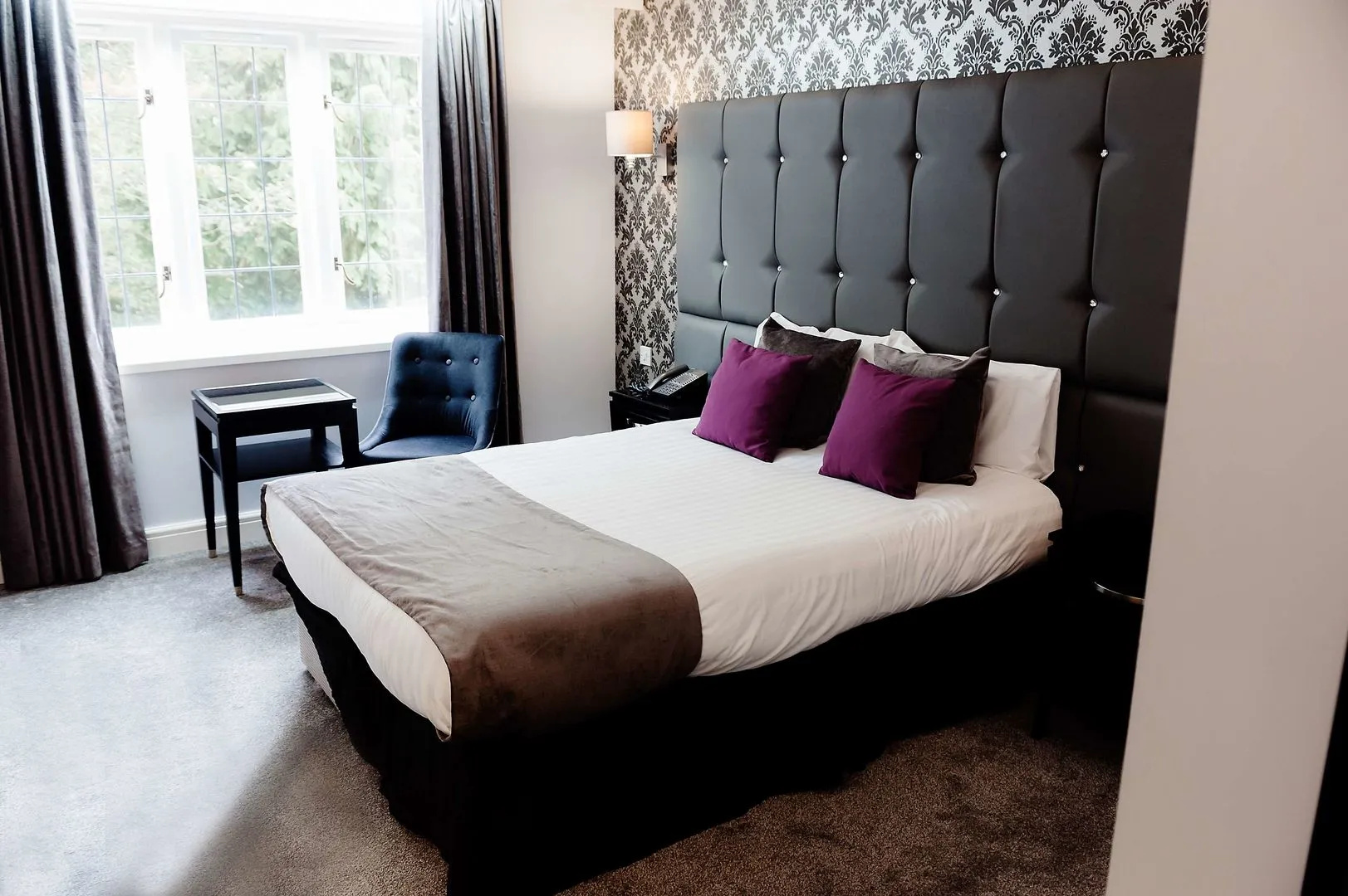 Photo - Southcrest Manor Hotel, Best Western Signature Collection