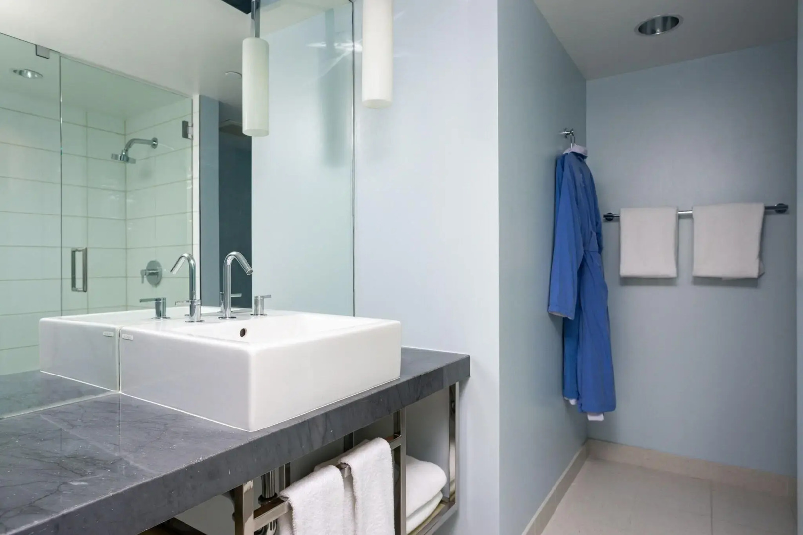 Foto - Tower 23 Hotel