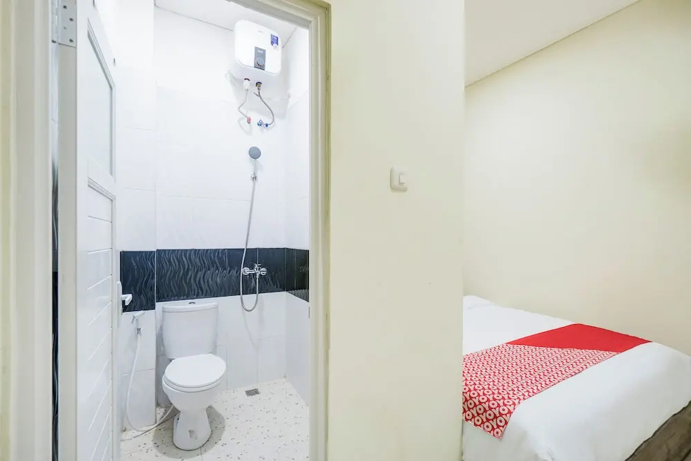 Hotel O Krekot Residence Pasar Baru