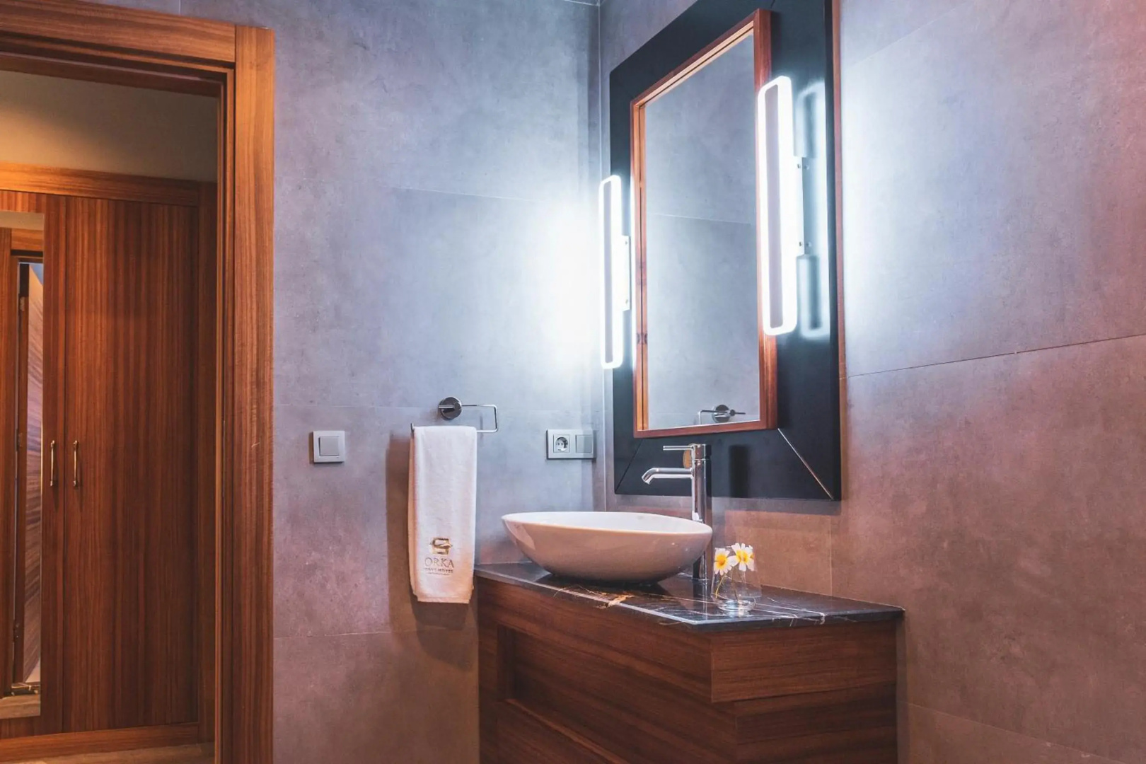 Photo - Orka Cove Hotel Penthouse & Suites - Adults Only
