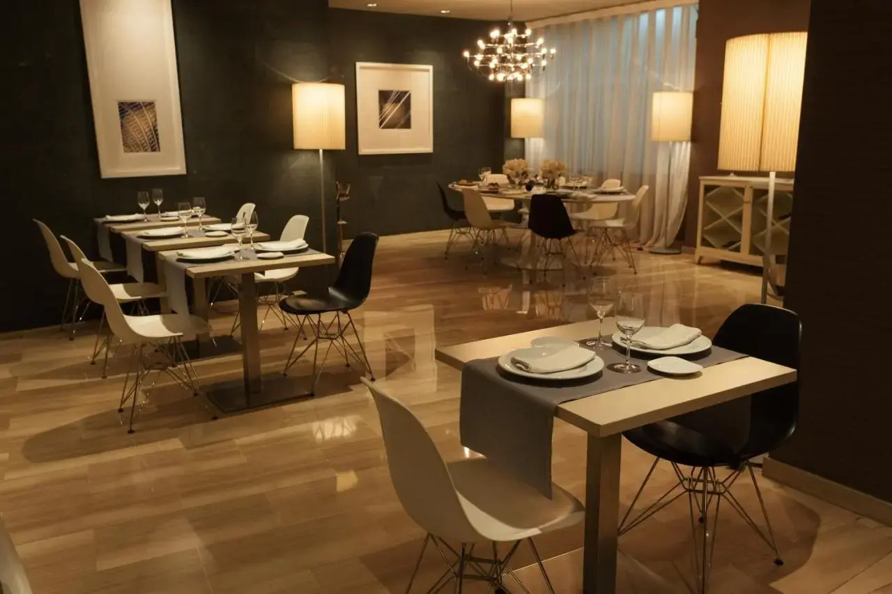 Photo - Hotel Conqueridor