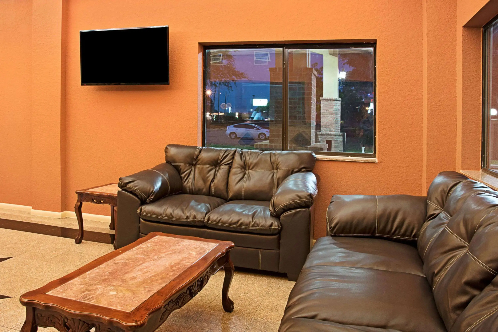 Photo - Super 8 by Wyndham Houston/Brookhollow NW