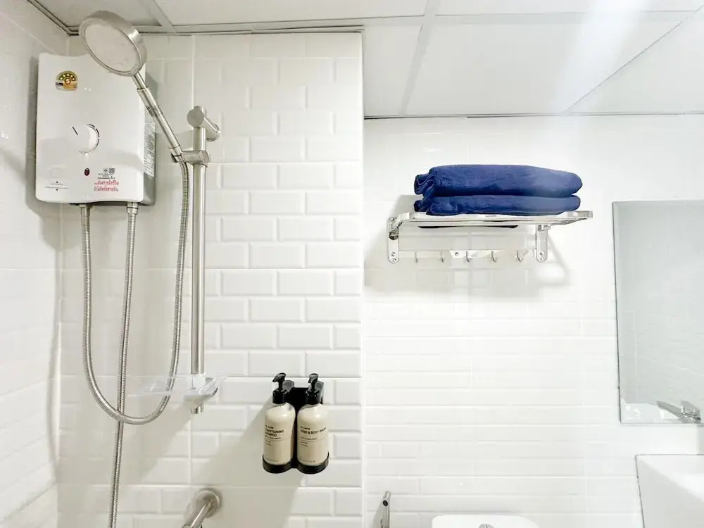 Photo - H-Banaat Hotel near Yanhee Hospital