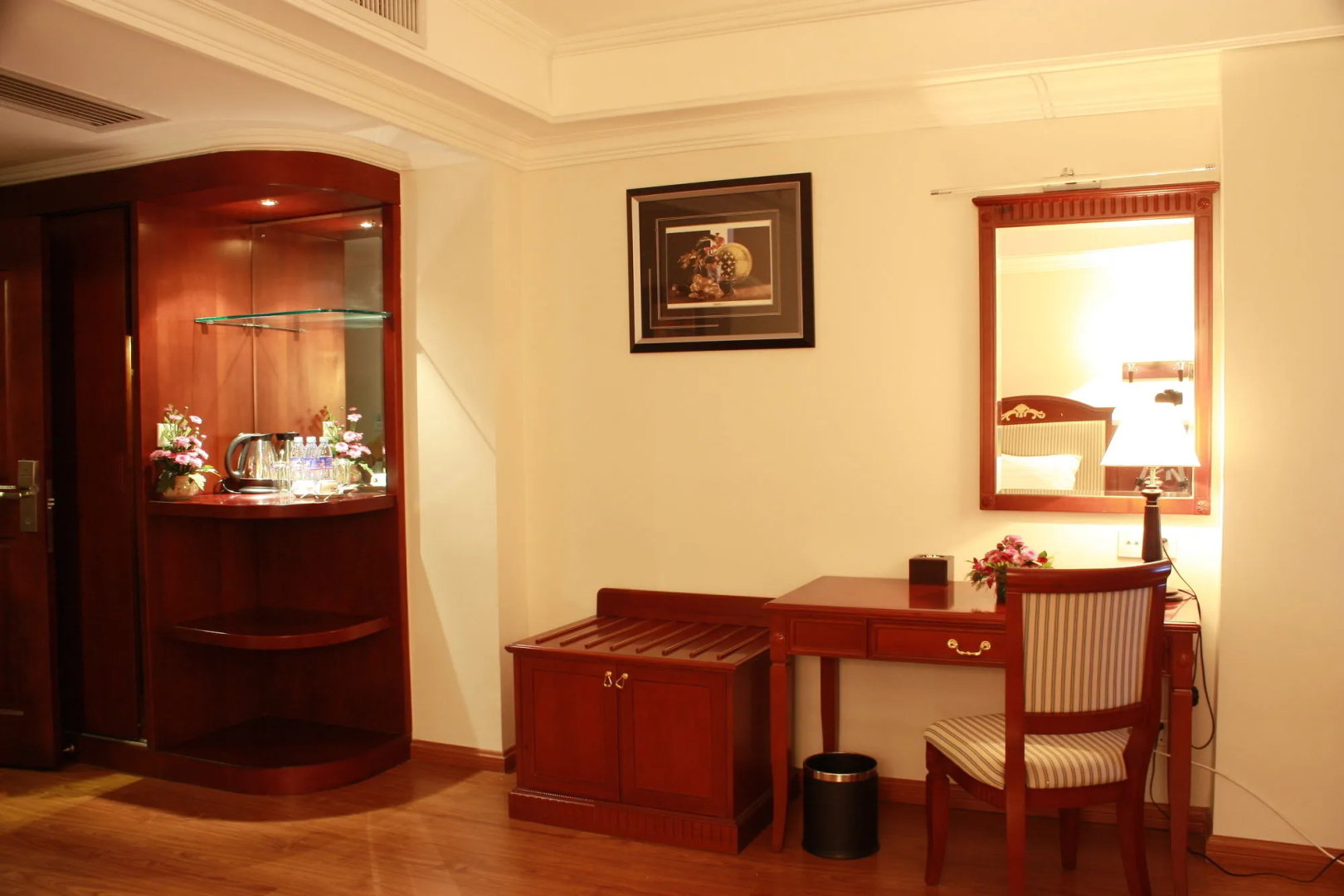 Photo - Lux Riverside Hotel & Apartment