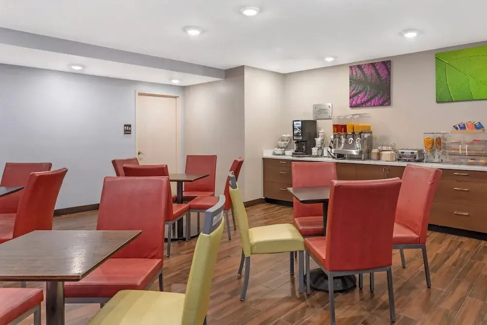 Foto - Red Roof PLUS Brooklyn - 3rd Ave