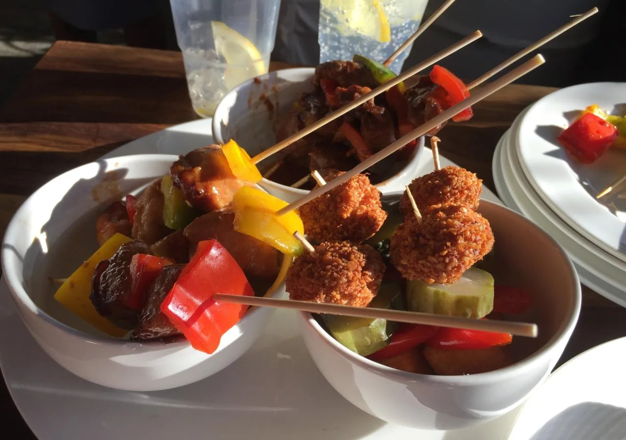 Photo - Bannister Hotel