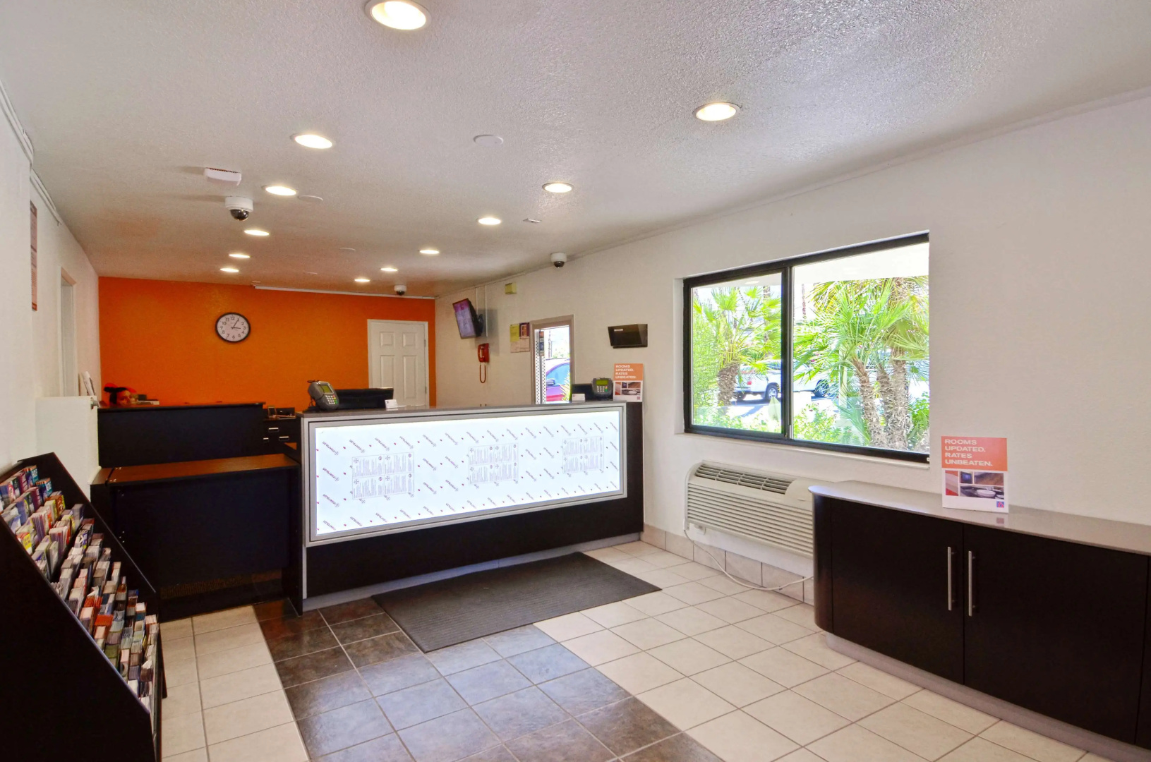 Foto - Motel 6-Palm Springs, CA - East - Palm Canyon