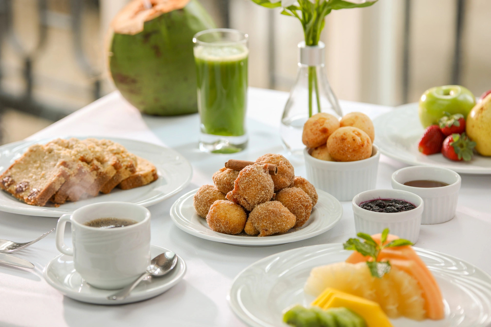 Foto - Estanplaza Funchal Faria Lima