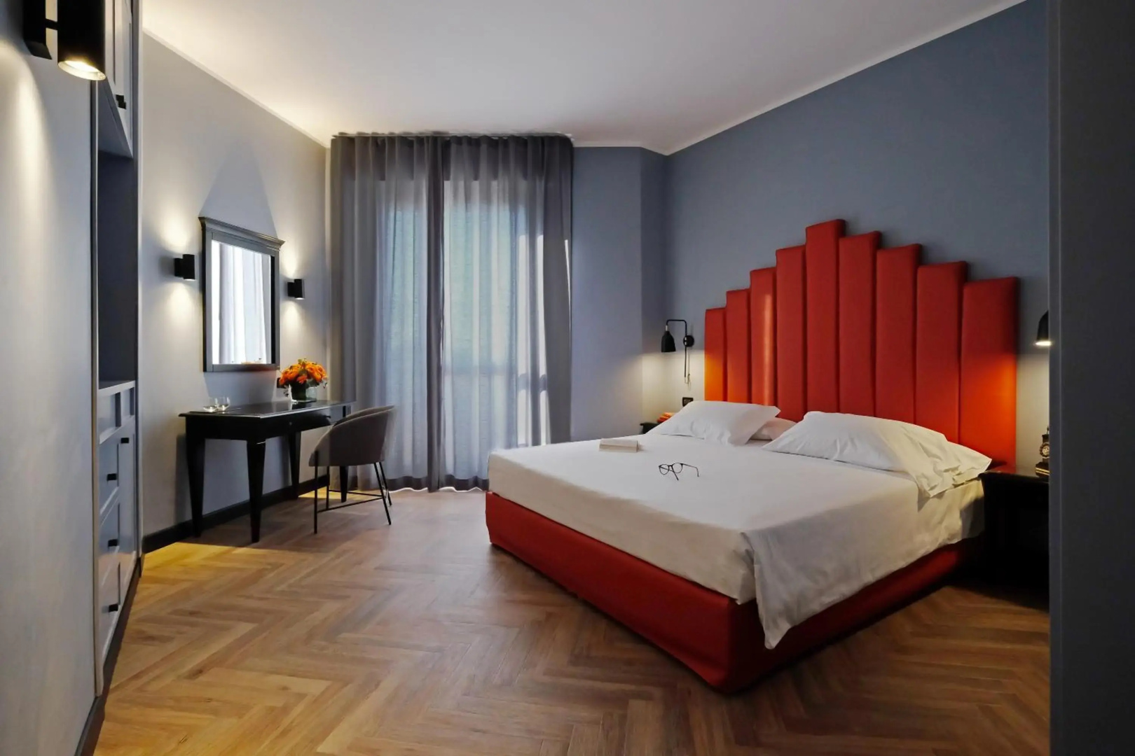 Photo - Panoramic Hotel Plaza