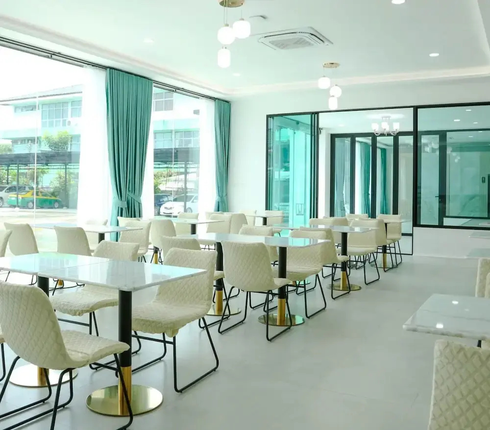 Photo - Chana Bangkok Hotel