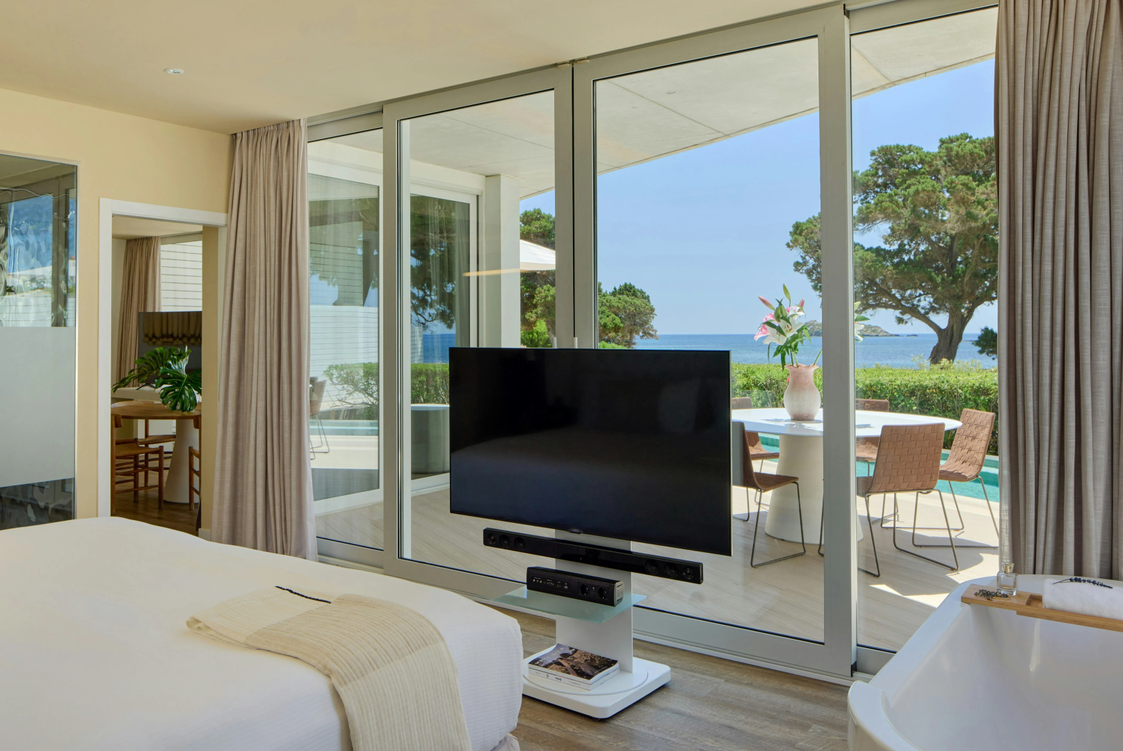 Photo - ME Ibiza - The Leading Hotels of the World