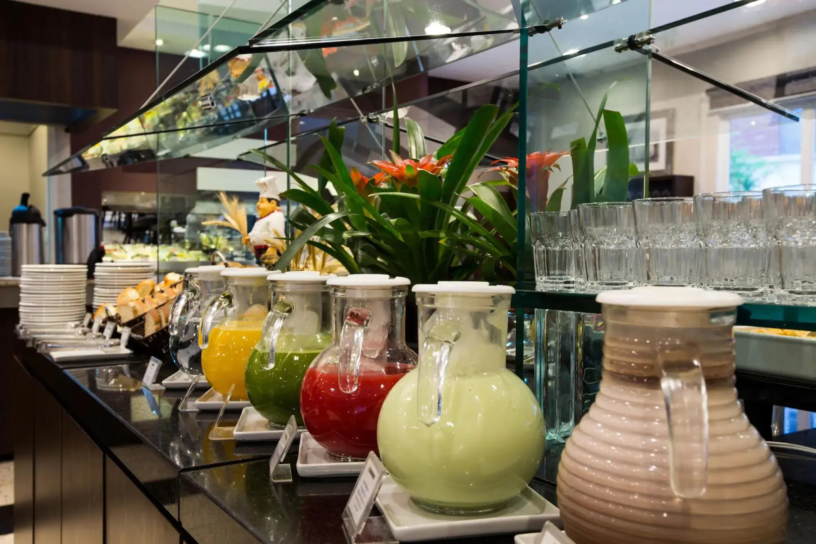 Photo - Quality Hotel Curitiba