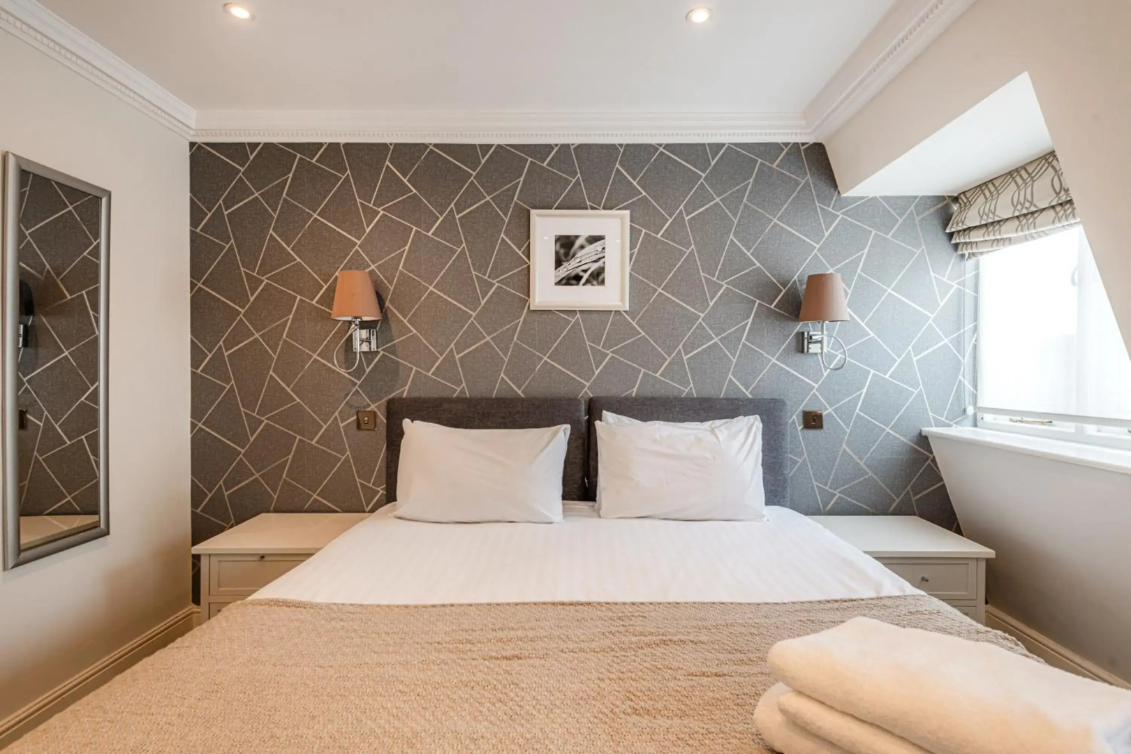 Foto - Queensgate Court Apartments