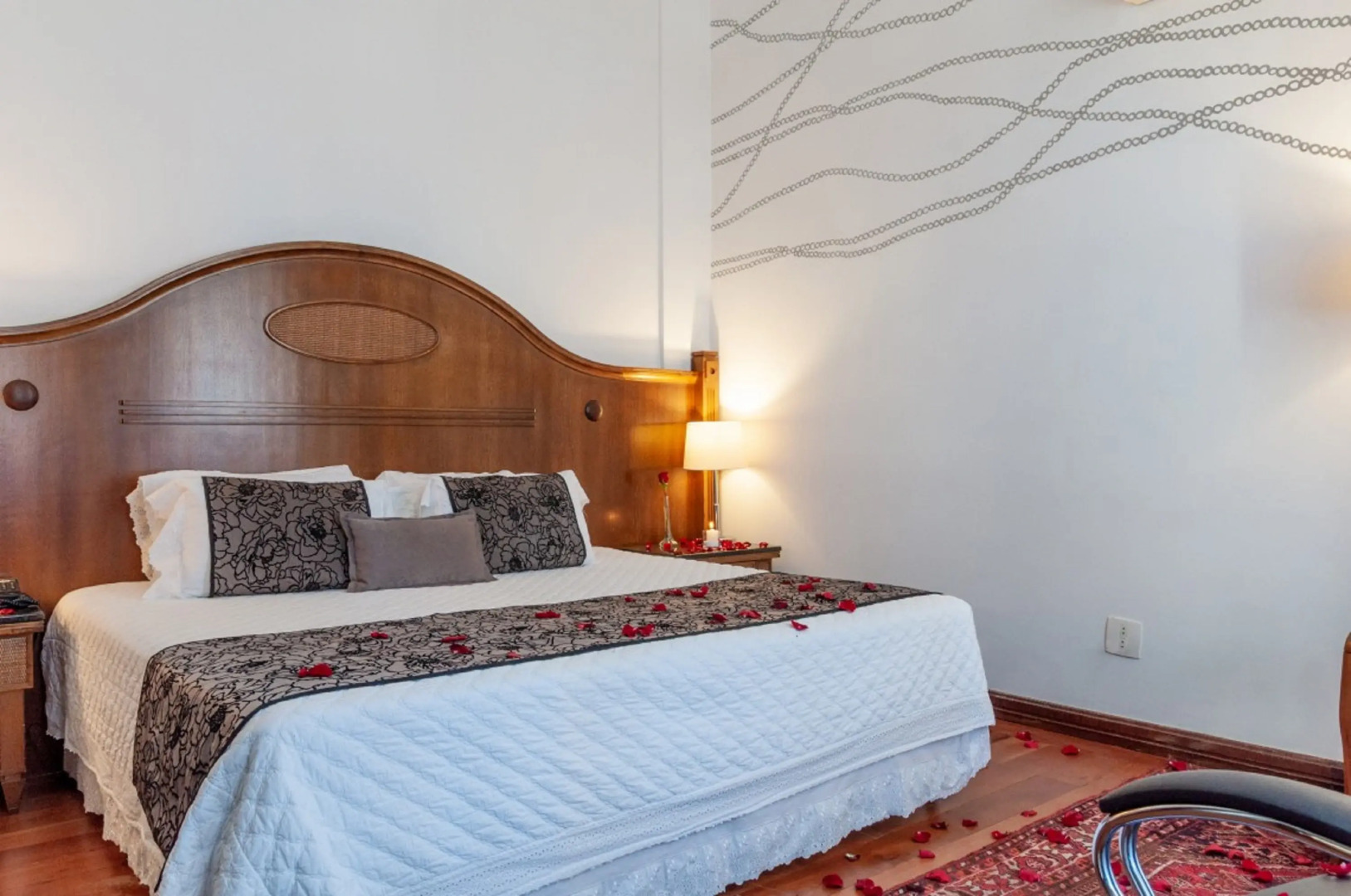 Photo - Johnscher by SJ - San Juan Curitiba