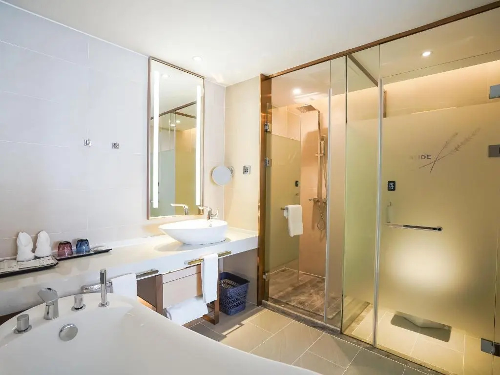 Lavande Hotel (Wuhan Jiqing Street)