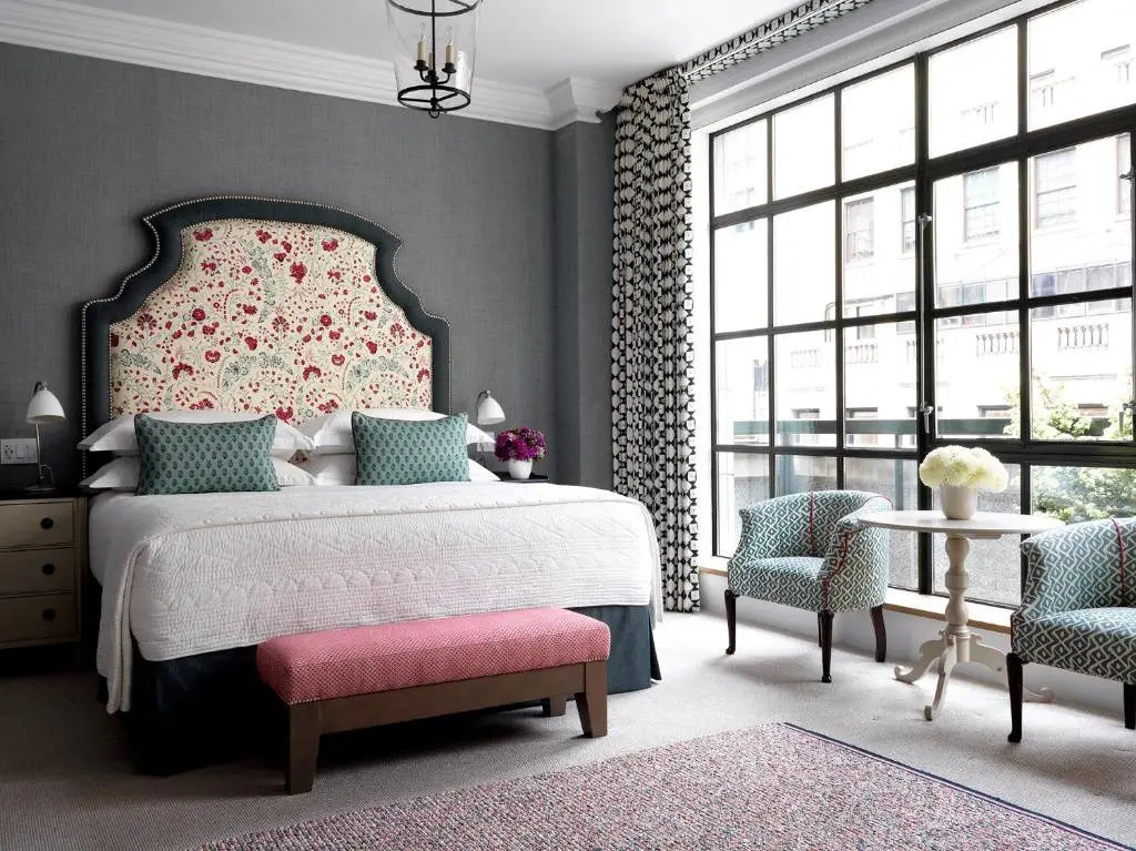 Photo - The Whitby Hotel