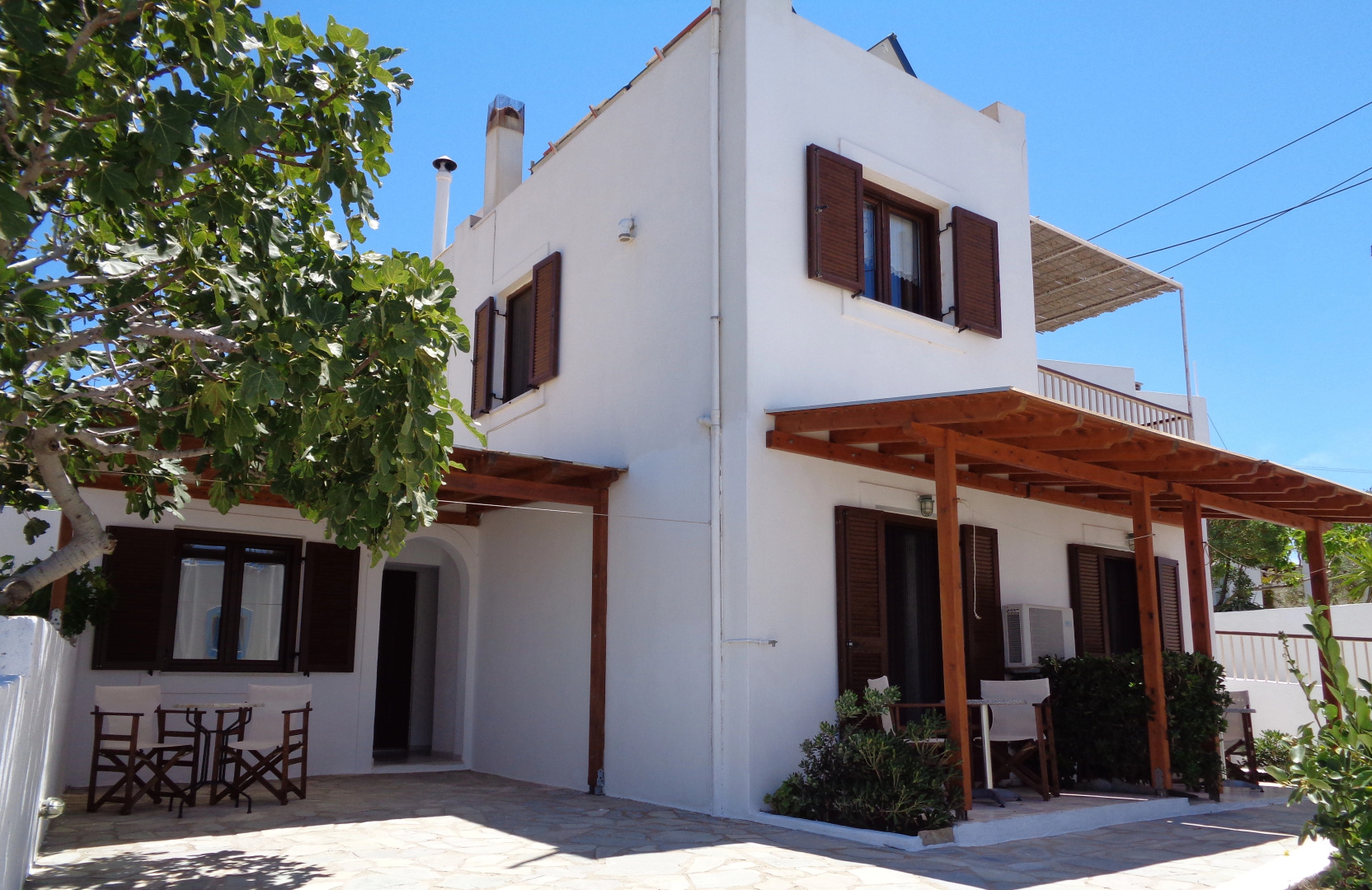 Photo - Petros Studios & Suites