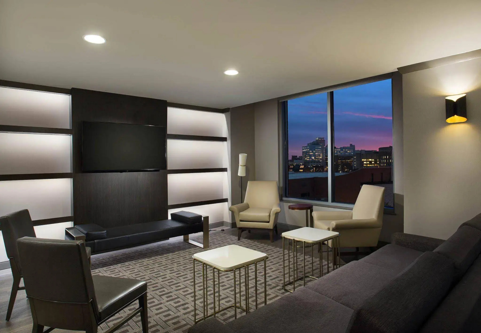Photo - Nashville Marriott at Vanderbilt University