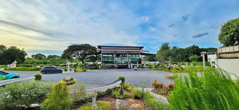 Photo - Tiny Island Lake Lodge
