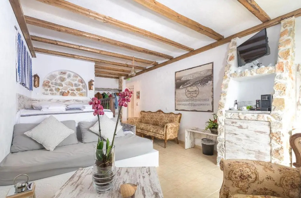 Photo - Limeri Traditional Guest House