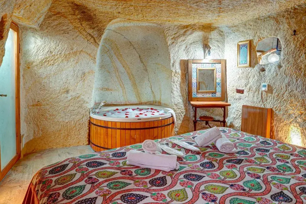 Photo - Atax Cave House