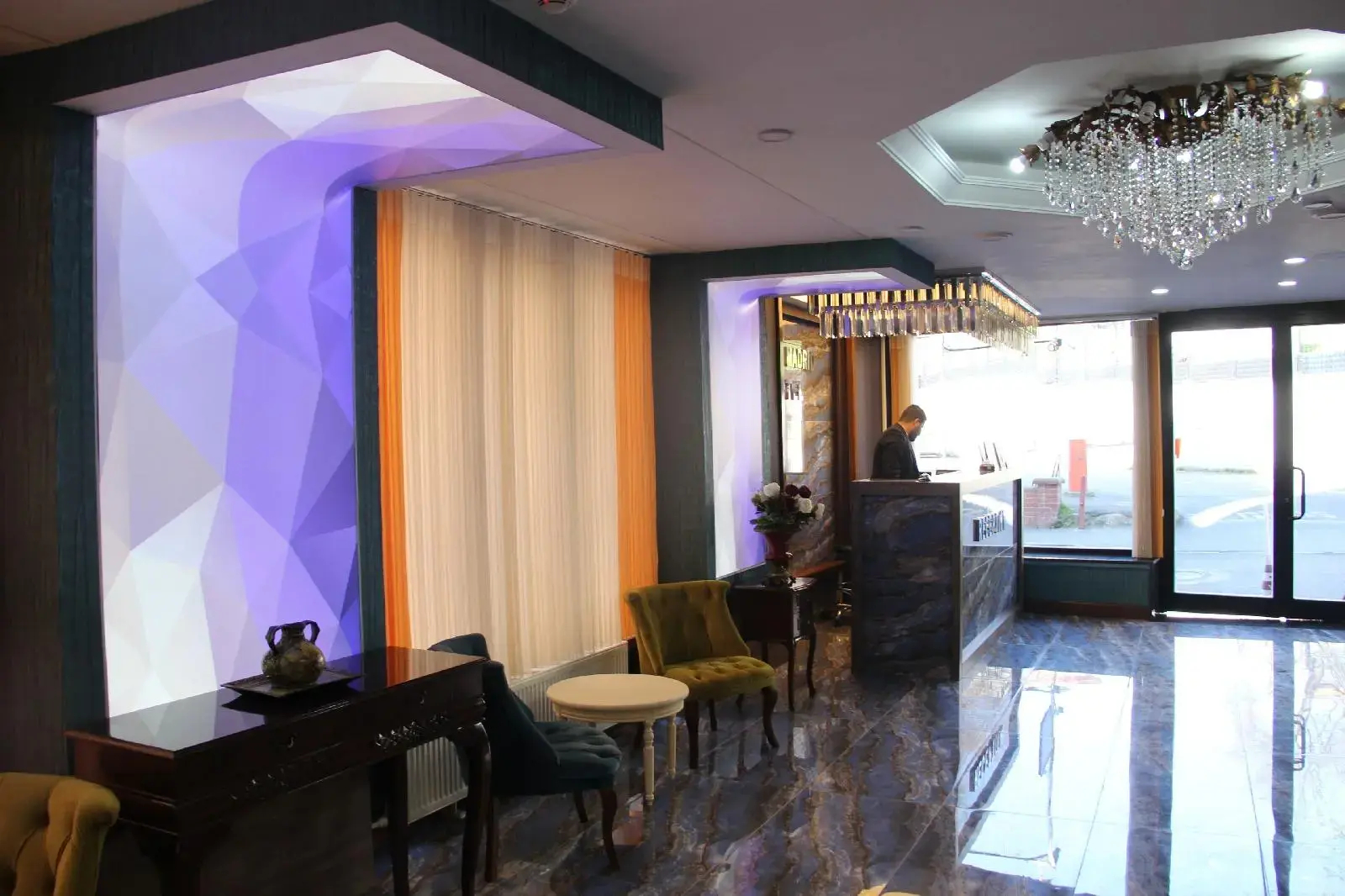 Photo - Kaya Madrid Hotel