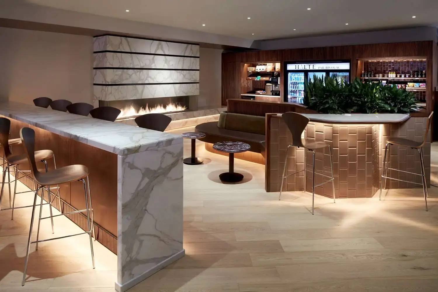 Photo - DoubleTree by Hilton Montreal