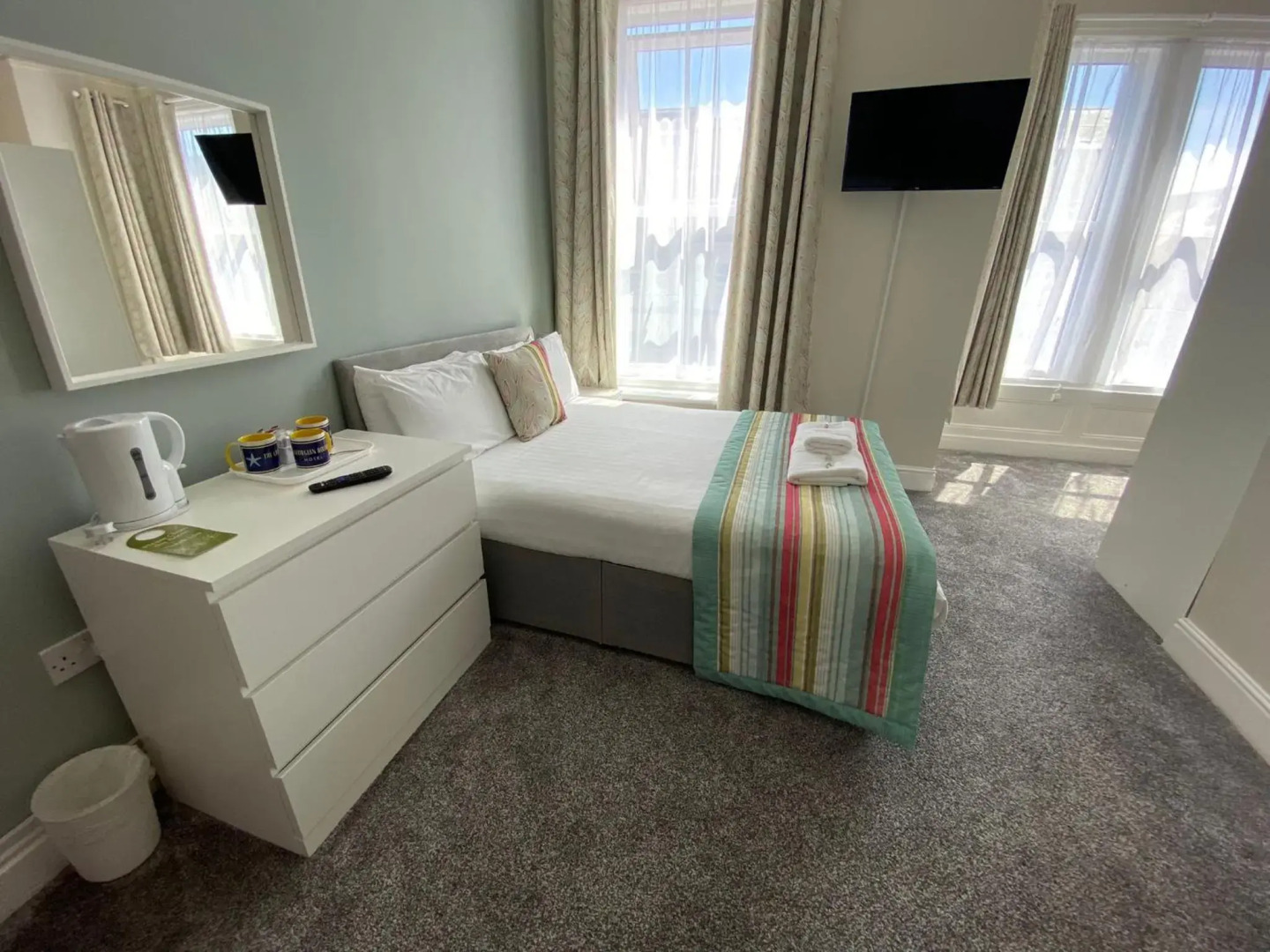 Photo - The Georgian Hollies Hotel