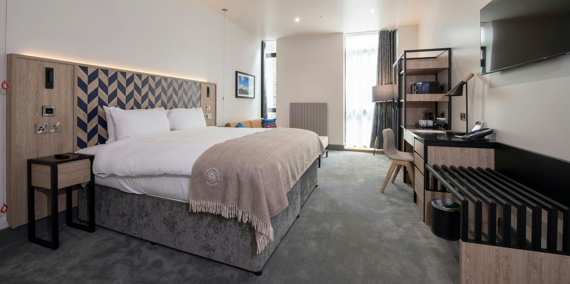 Photo - Sandman Signature Glasgow Hotel