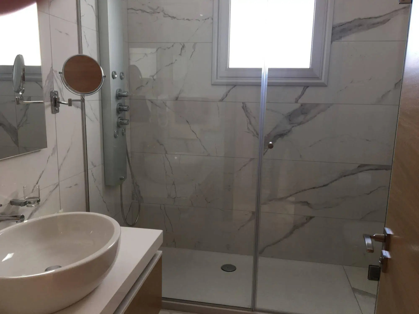 Foto - Vrachia Beach Hotel & Suites - Adults Only