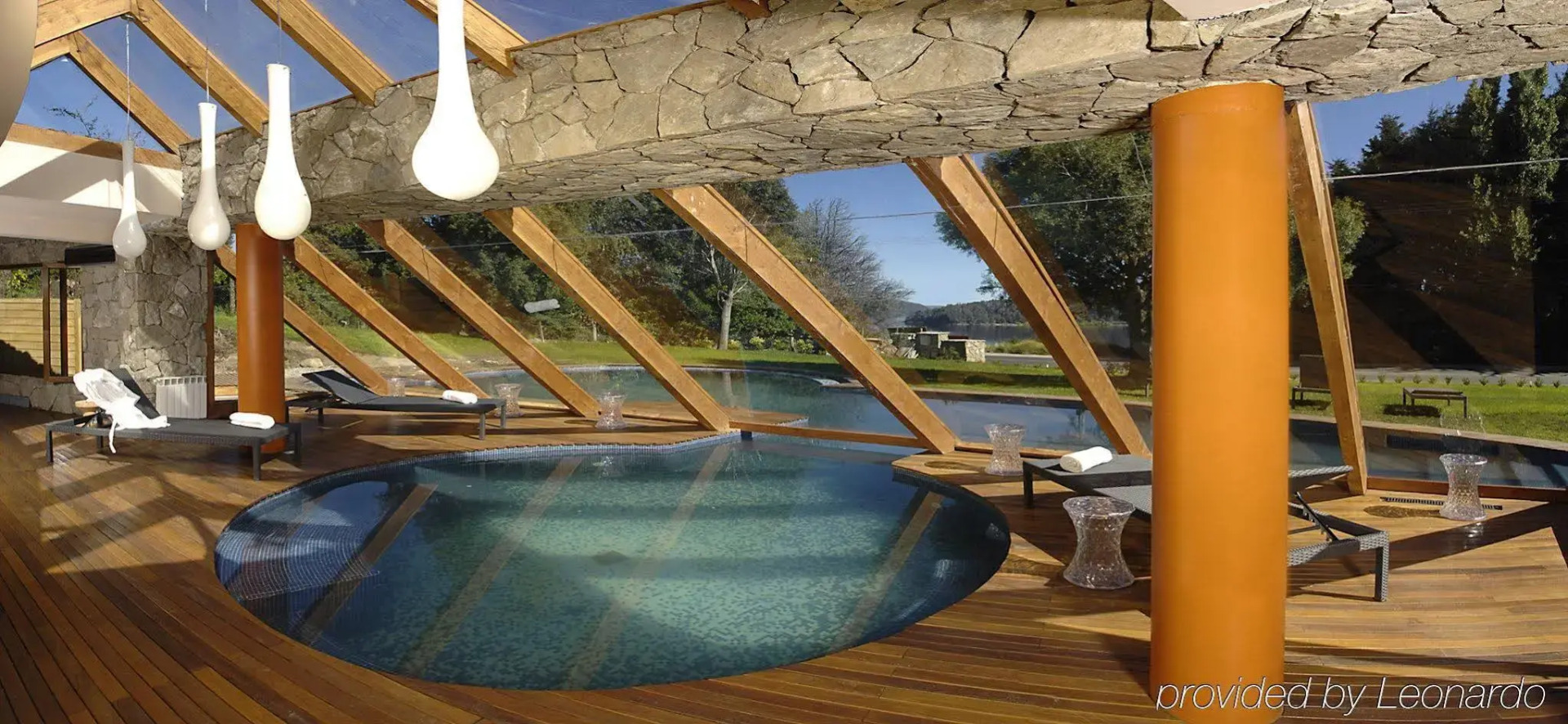 Photo - Rochester Bariloche Suites & Spa