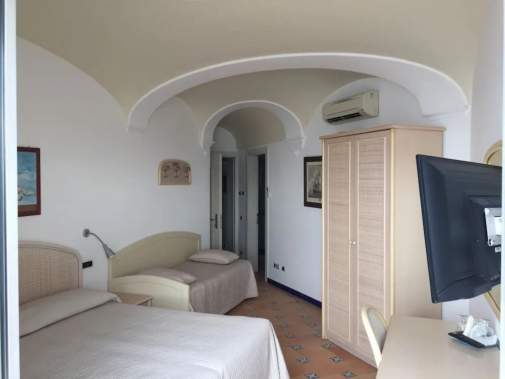 Photo - Hotel Bellevue Suite