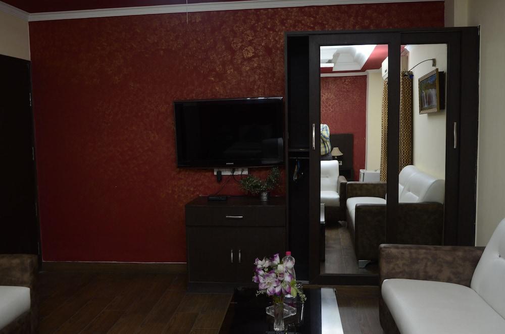 Foto - Airport Hotel The Grand Shoba Free Airport pickup or Drop