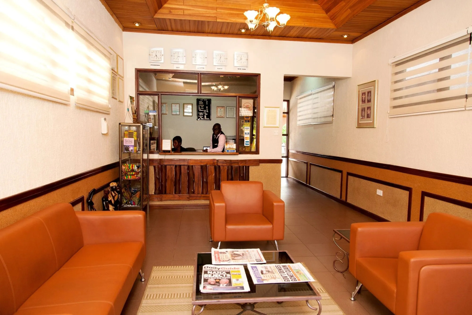 Foto - Mahogany Lodge, Cantonments
