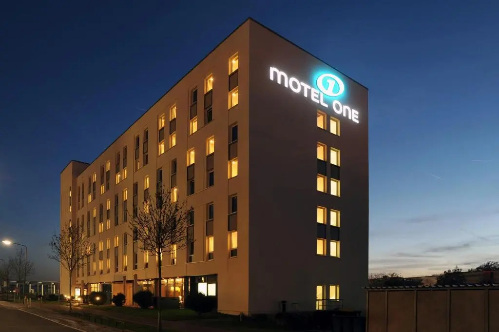 Photo - Motel One Frankfurt-Airport