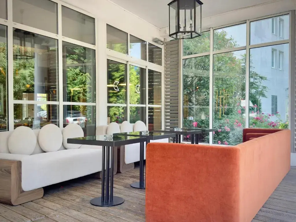 Photo - Golden Tulip Villepinte Roissy — Parc Des Expositions Hotel