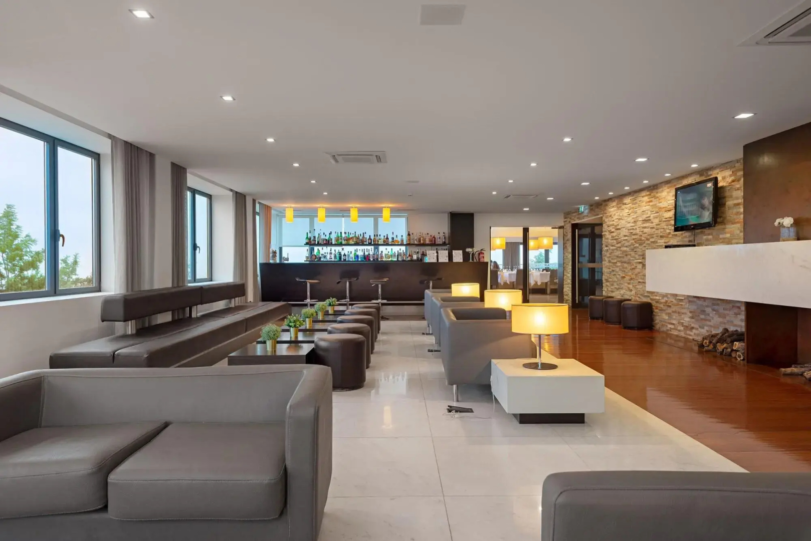 Photo - Hotel dos Zimbros